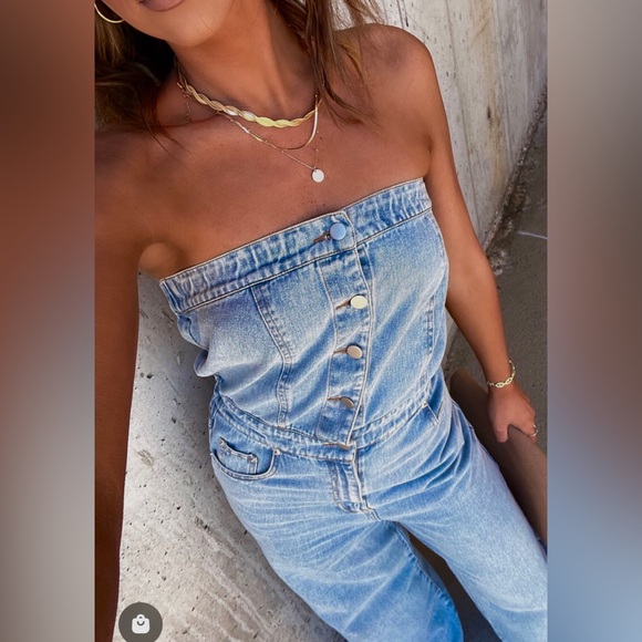 VICI denim strapless jumpsuit w/front buttons & side pockets NEW I paid $ 107 - Picture 6 of 16